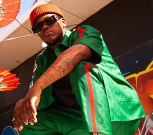 Murdah Bongz spotted crying on stage (Video)
