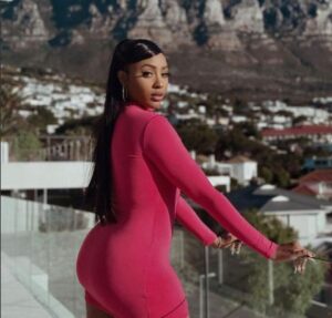 Nadia Nakai's reaction to AKA's "Company" lyrics (Video)