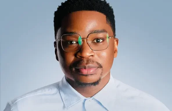 Dr Tumi & The Gifted - Wakuabudiwa