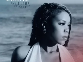 Elaine Announces Her Comeback Single ‘Waiting on You’