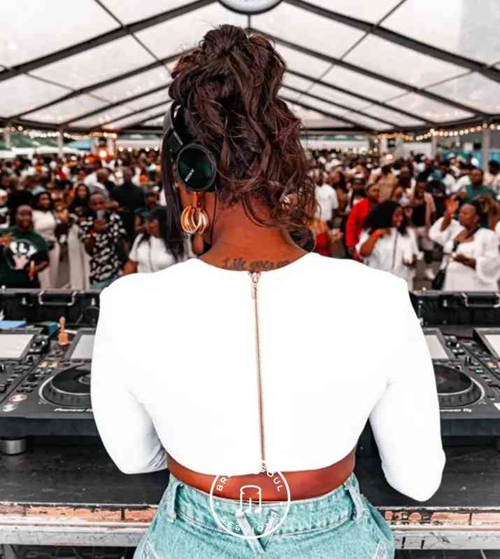 Rosetta D33P - Dare To Dream Deep House Mix