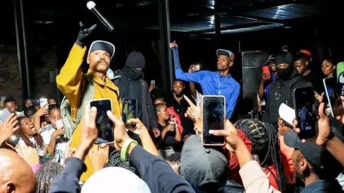 Shebeshxt-Naqua-SA---Tlala Shebeshxt & Naqua SA - Tlala ft. Makhadzi & Mr Diego