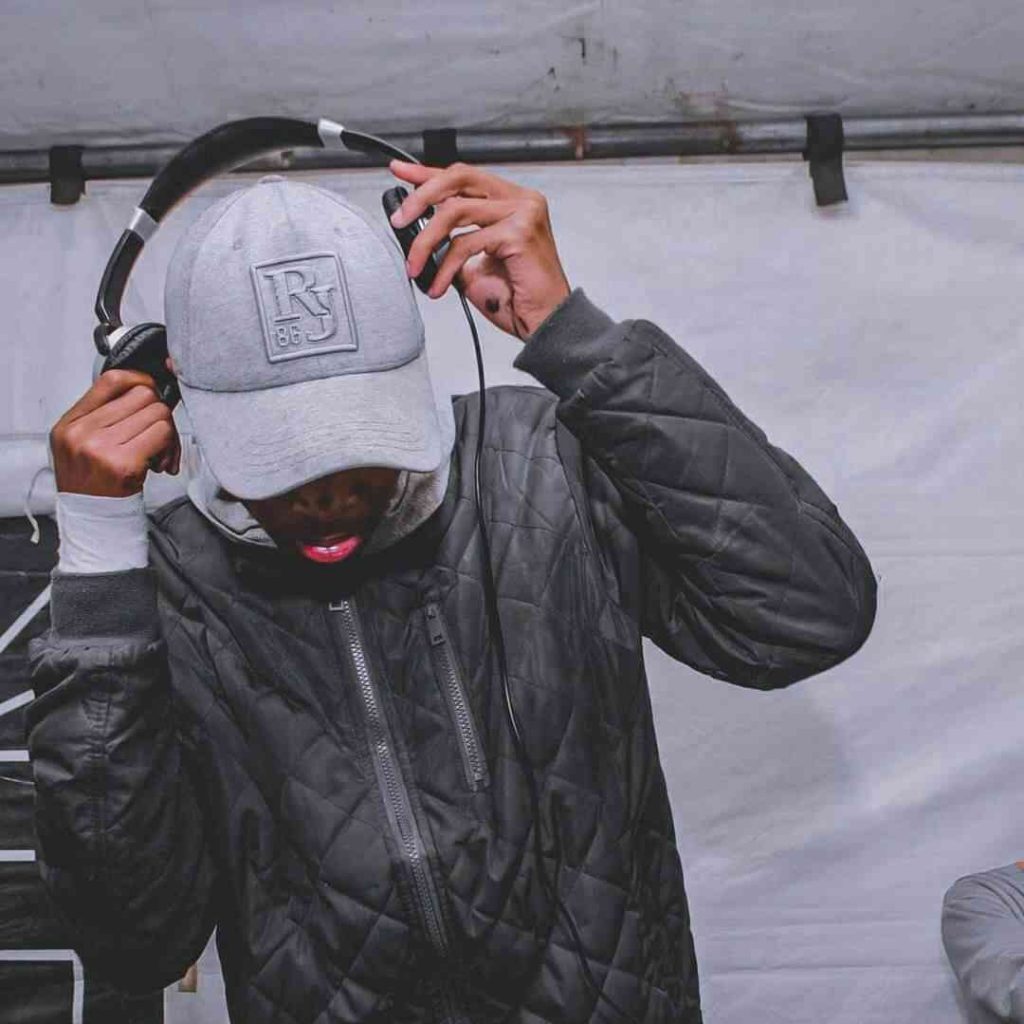 Creative Dj & Classic Kvy - Ivy Hub (Sgidongo)